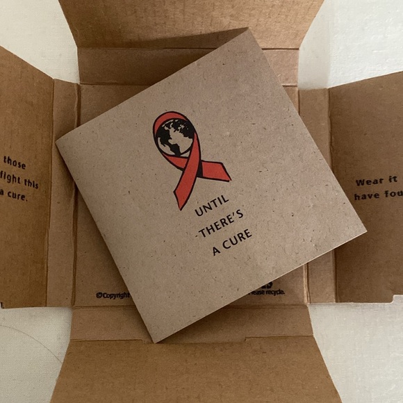 Sterling silver Until There’s A Cure bracelet - Picture 9 of 12